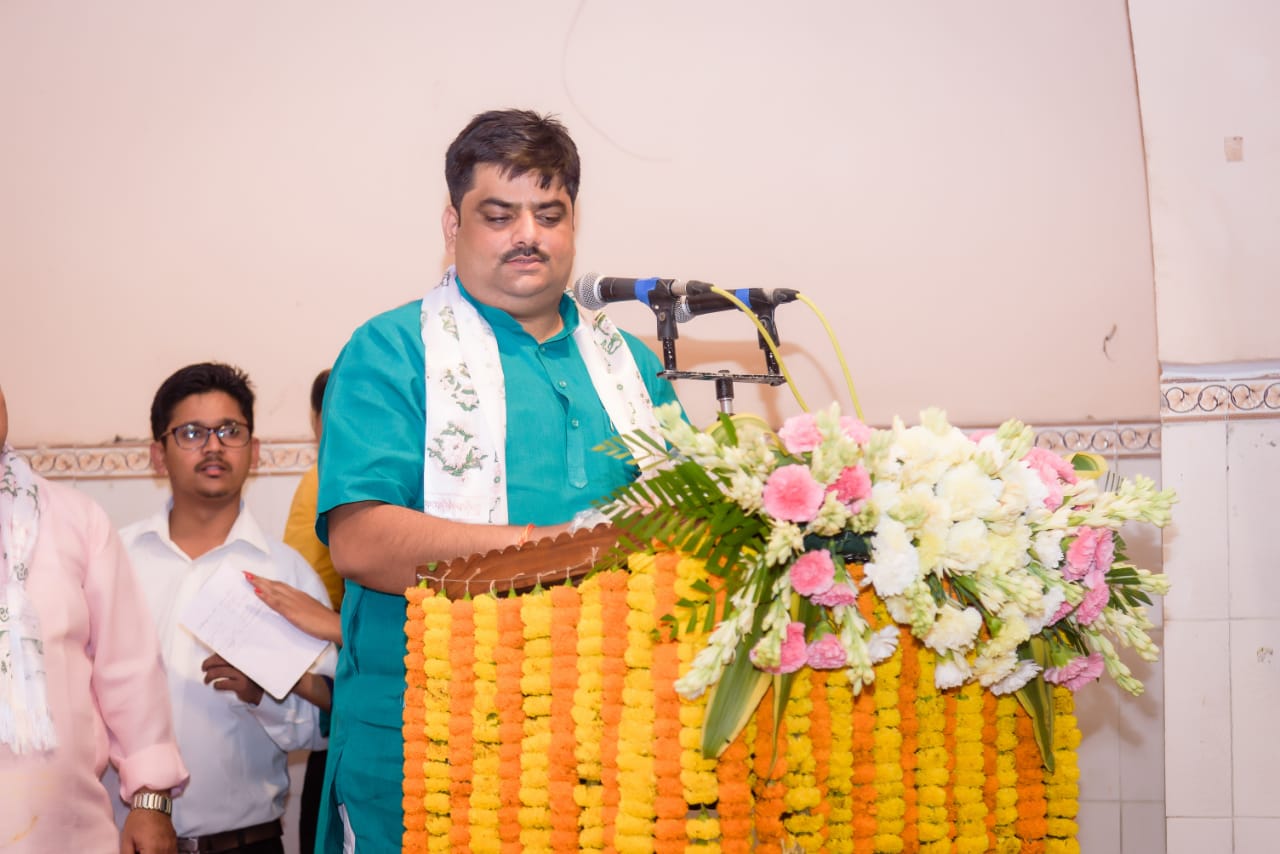 Dr. V.P. Singh (Chief Commissioner)